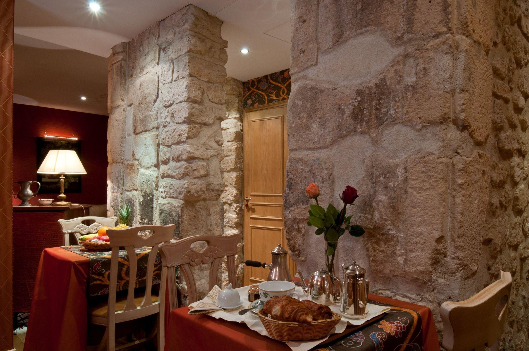 Relais Hotel Du Vieux Paris Luaran gambar