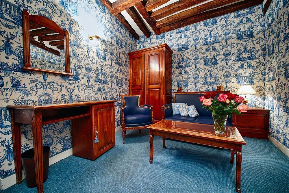 Relais Hotel Du Vieux Paris Bilik gambar